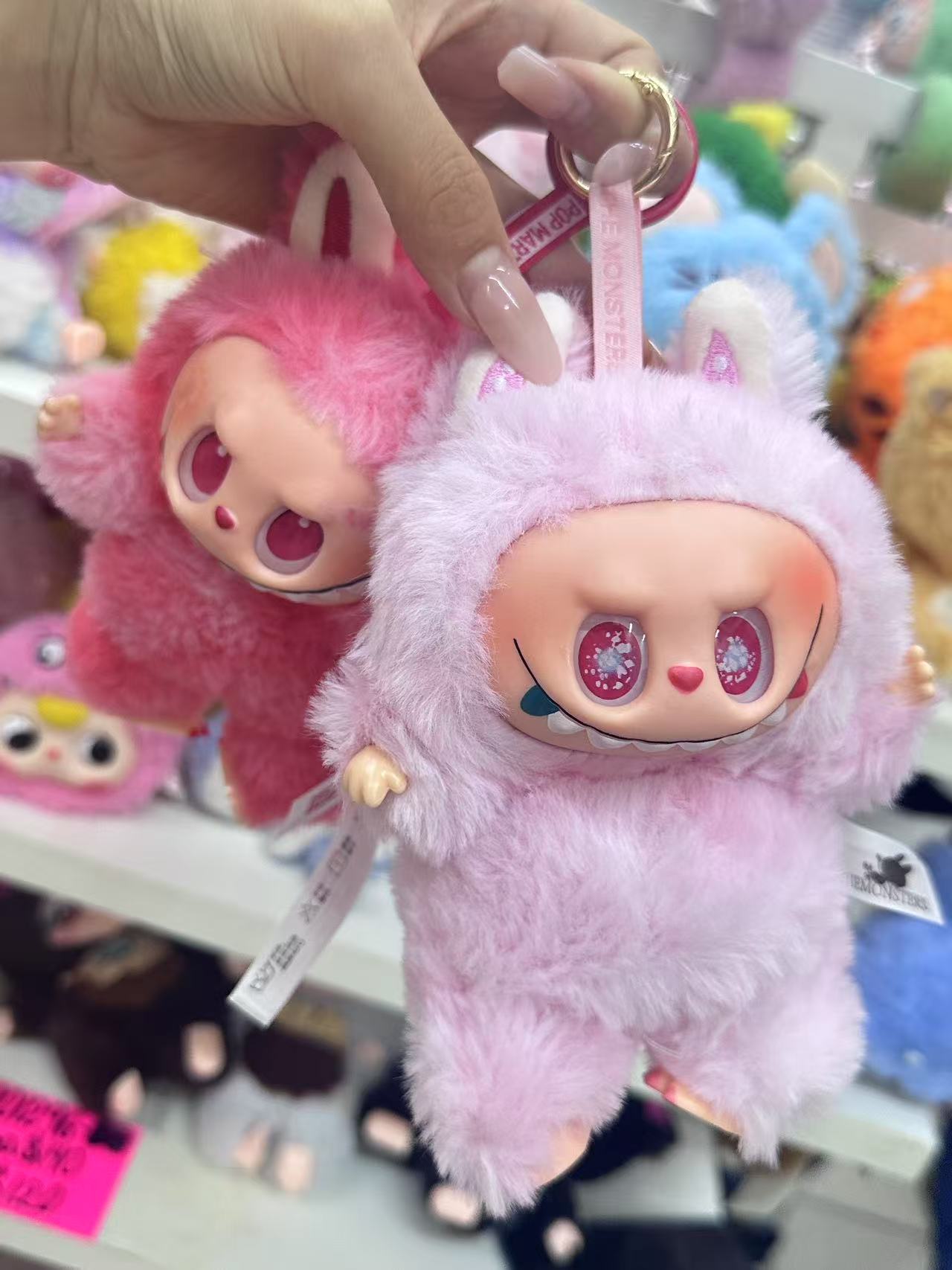 LA SERIE MONSTRUOS Grandes en Energía