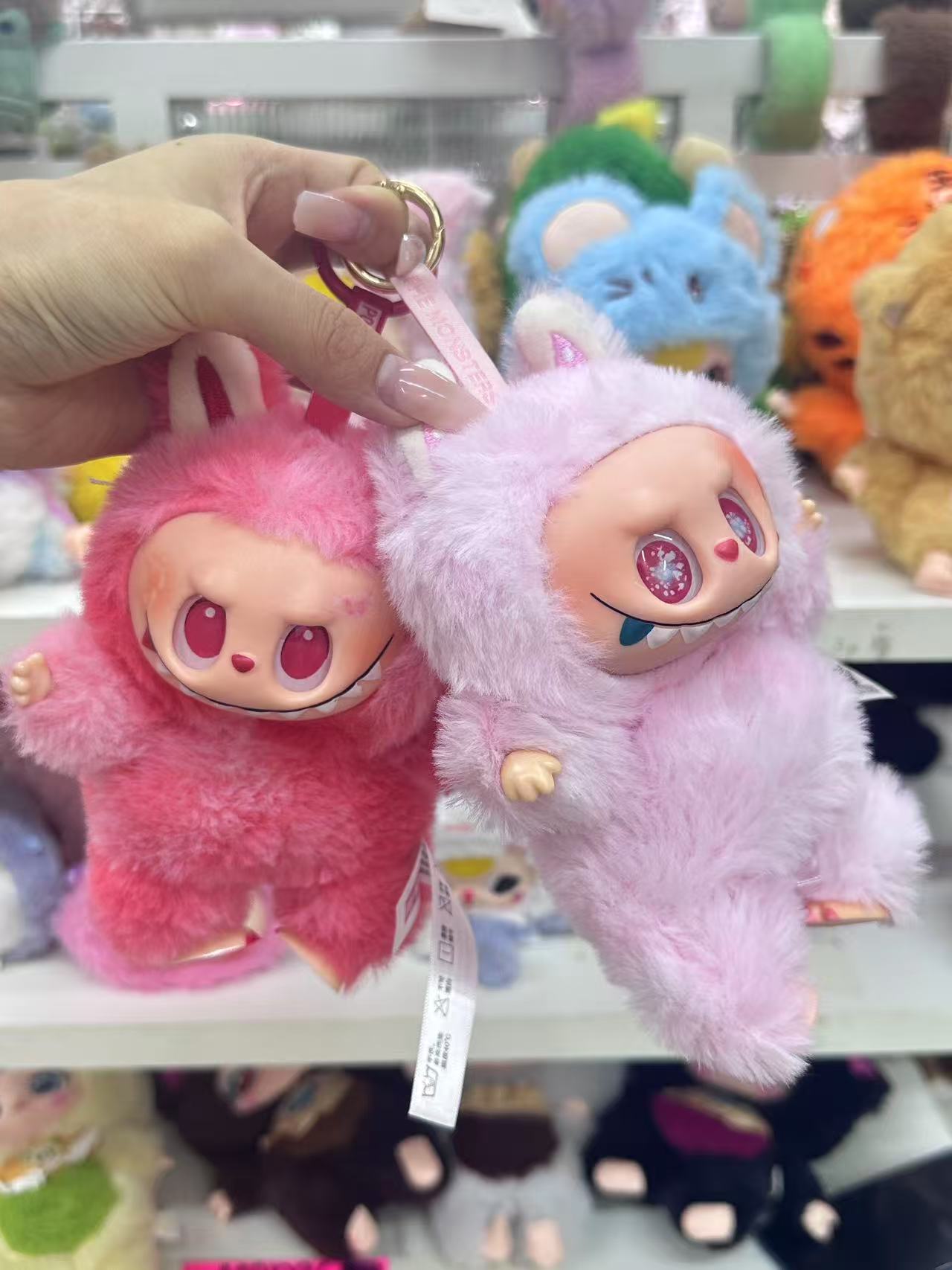 LA SERIE MONSTRUOS Grandes en Energía